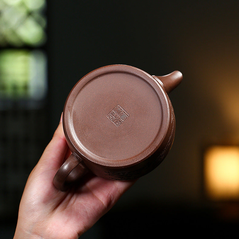 Handmade Yixing Zisha Clay Teapot, Mountain and Water Graphic